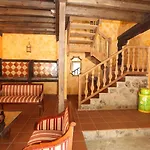 Maria Penzion La Adrada