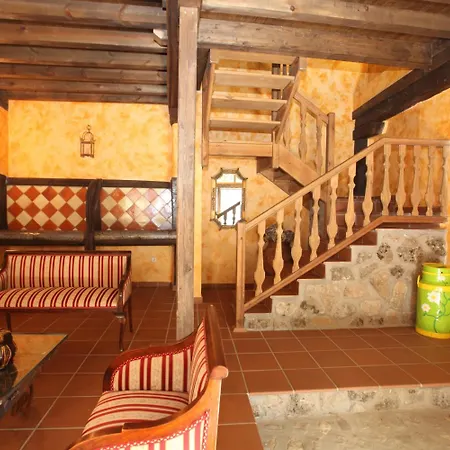 Maria Konukevi La Adrada